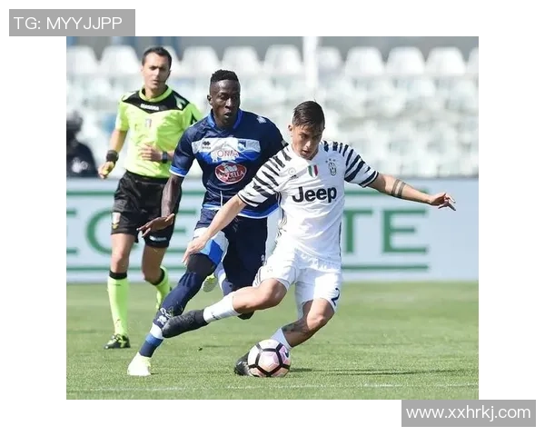 足球明星背后的温暖家庭生活与他们的成长故事